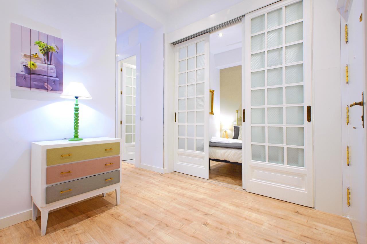 Ferienwohnung Reina Sofia Boutique I Madrid Exterior foto